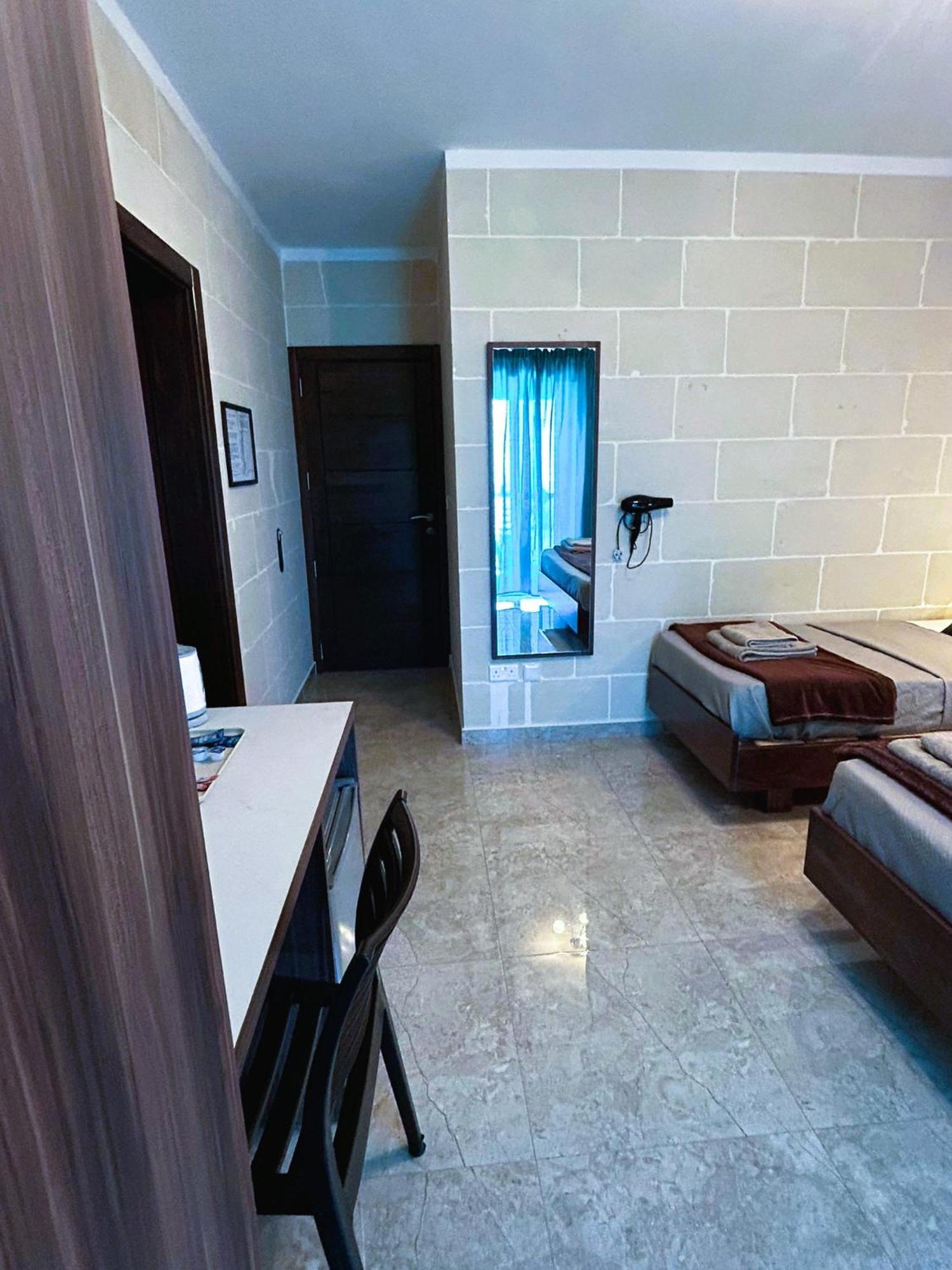 Bed and Breakfast Twenty9Th Nadur Esterno foto