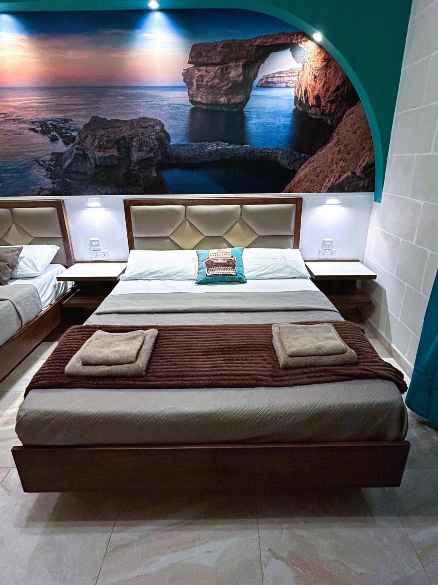 Bed and Breakfast Twenty9Th Nadur Esterno foto