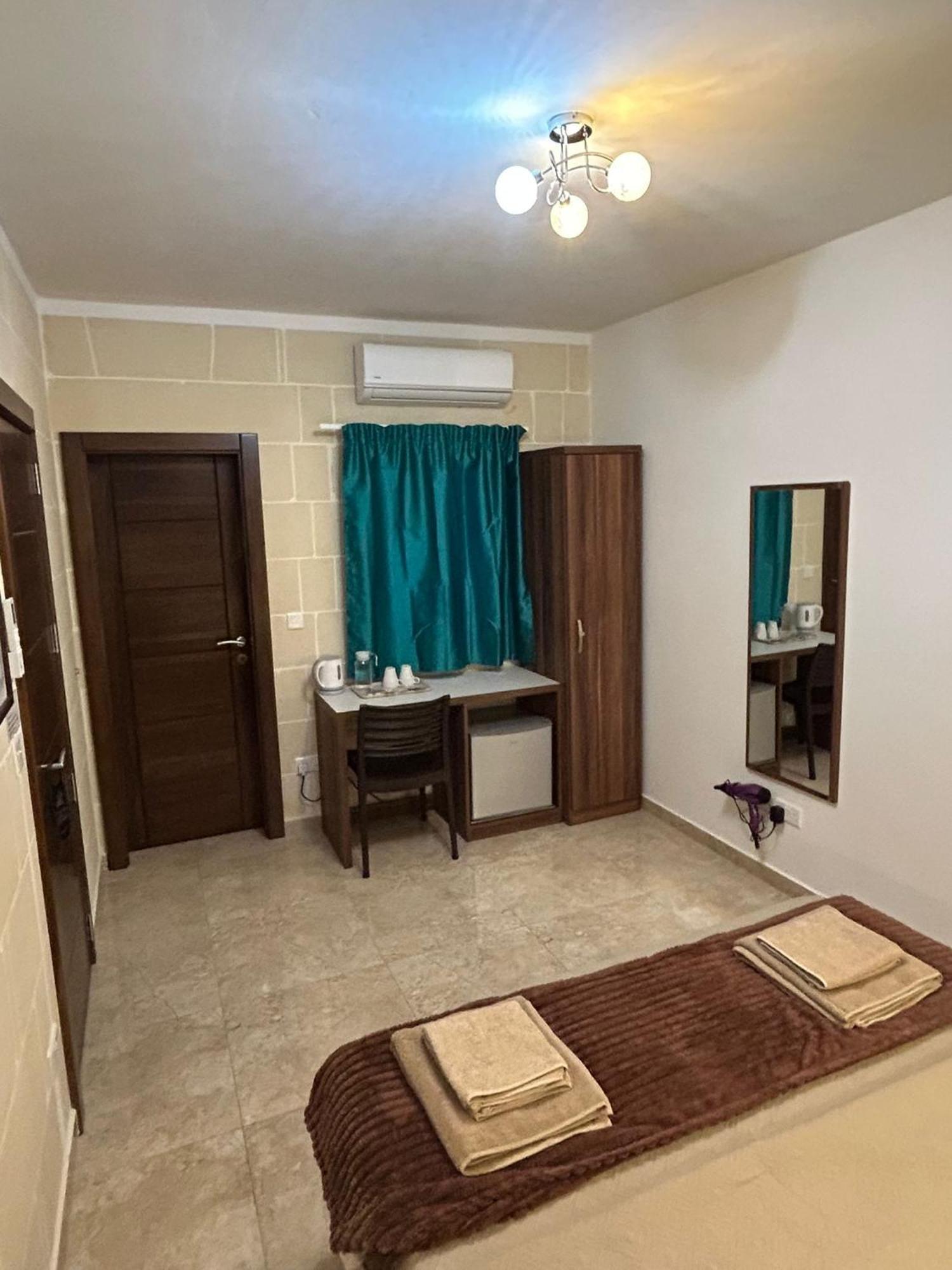 Bed and Breakfast Twenty9Th Nadur Esterno foto