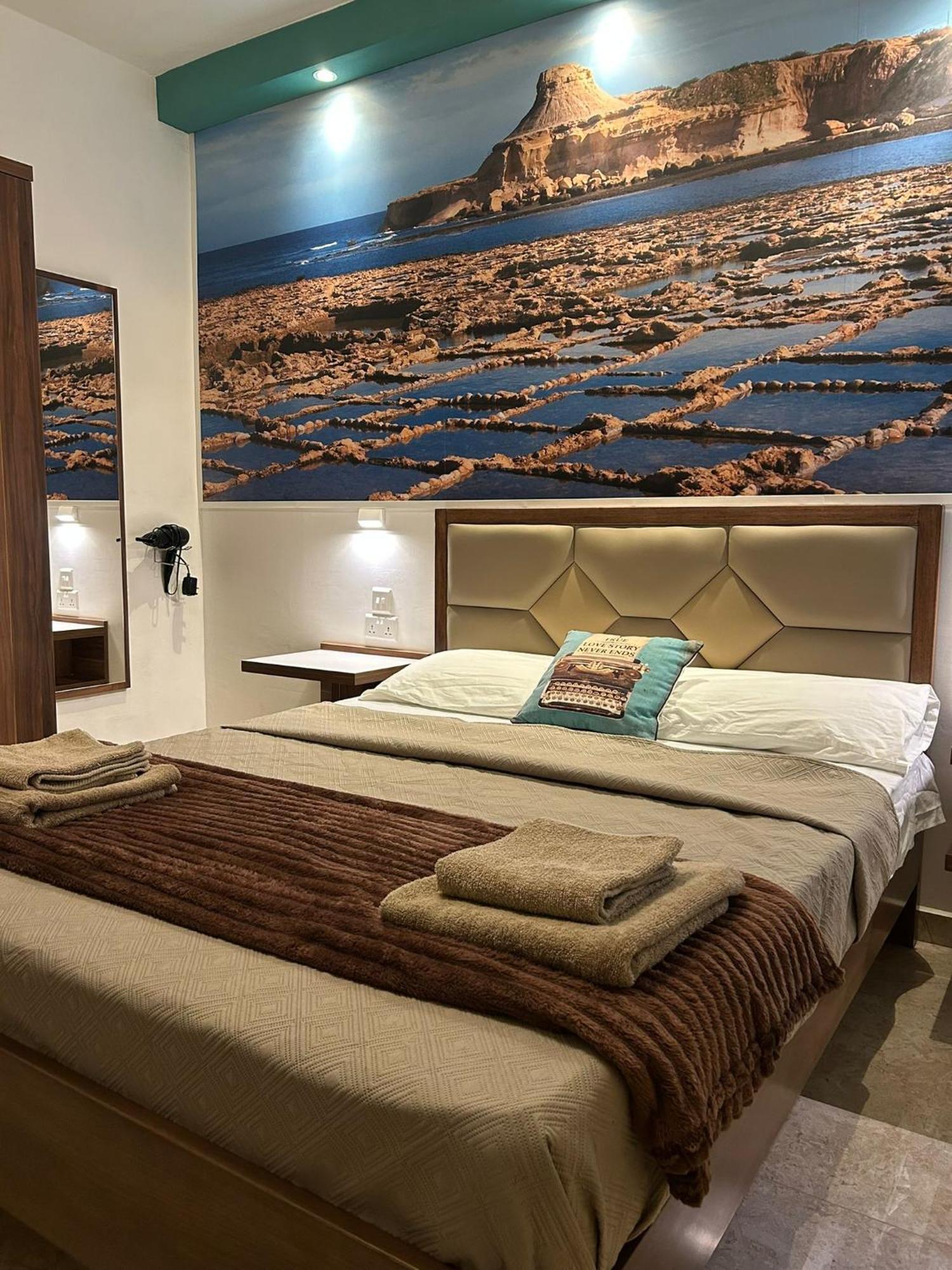 Bed and Breakfast Twenty9Th Nadur Esterno foto